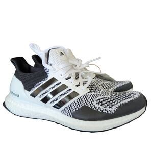 adidas Ultraboost DNA Footwear  Men's 7.5, Women's 8.5 Medium